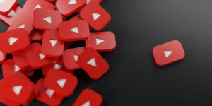 Un conjunto de logotipos de YouTube.